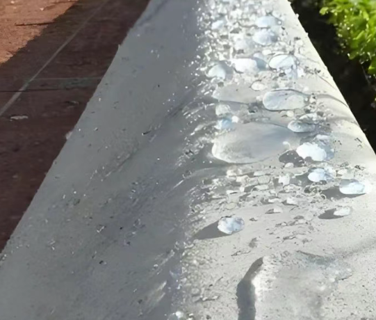 石阡硅烷浸渍涂料在混凝土保护中的应用